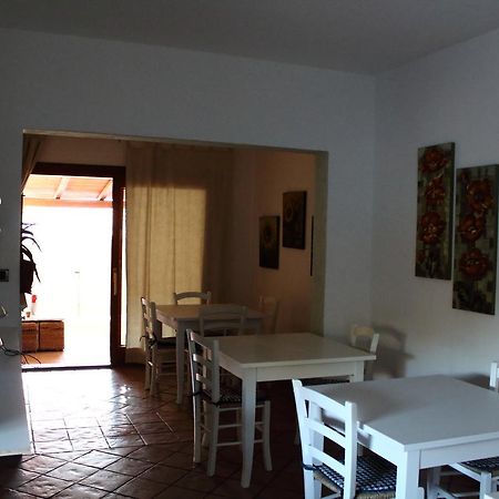Guest House Li Minnanni Olbia Exterior photo