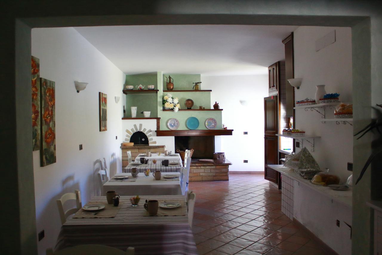Guest House Li Minnanni Olbia Exterior photo