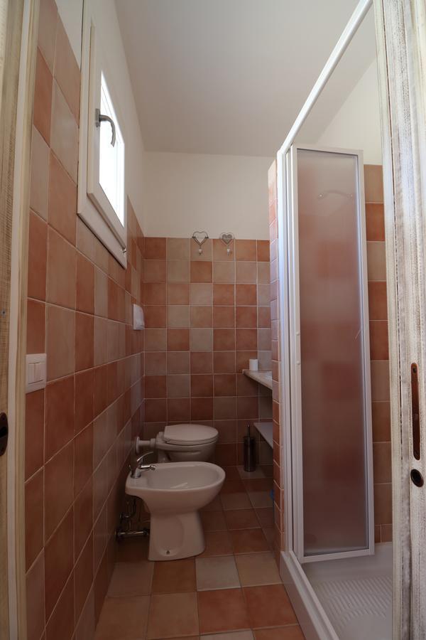 Guest House Li Minnanni Olbia Exterior photo