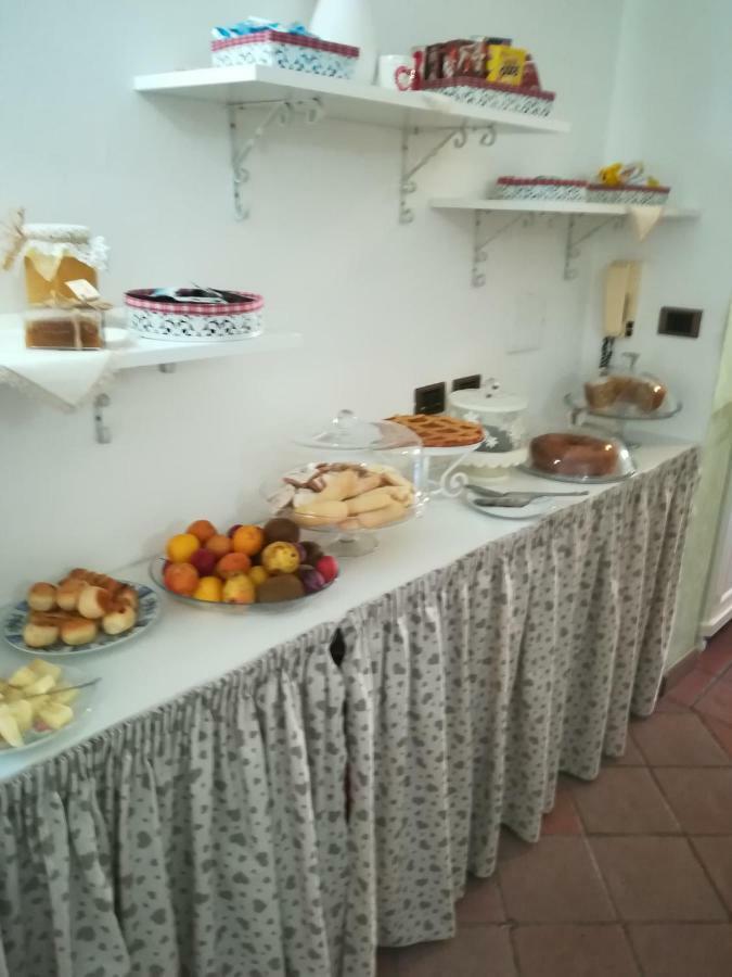 Guest House Li Minnanni Olbia Exterior photo